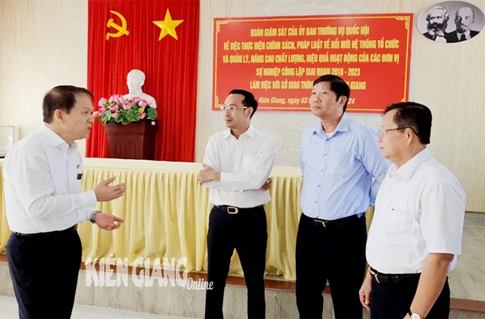 Ủy ban Thường vụ Quốc hội làm việc với Sở Giao thông Vận tải tỉnh Kiên Giang